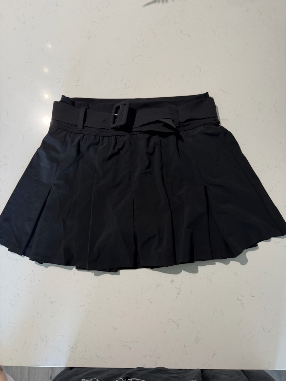 OFFLINE by Aerie Black Pleated Belted Tennis Skort